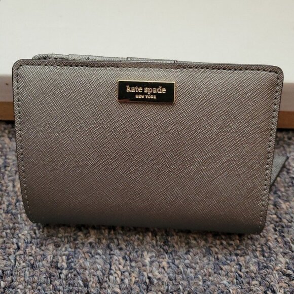 Kate Spade Wallet - Picture 1 of 4